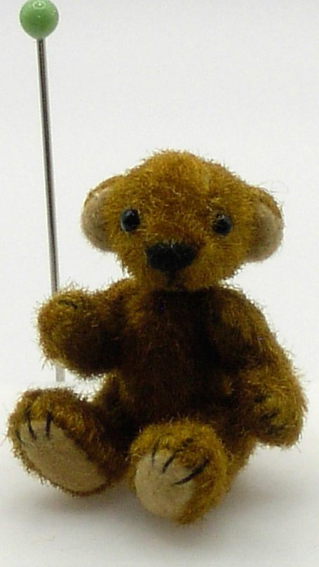 "Sylvester" 2,7 cm altmessing/gold 100 €