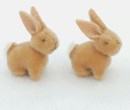 Kaninchen - 1,8 cm - je 22 €